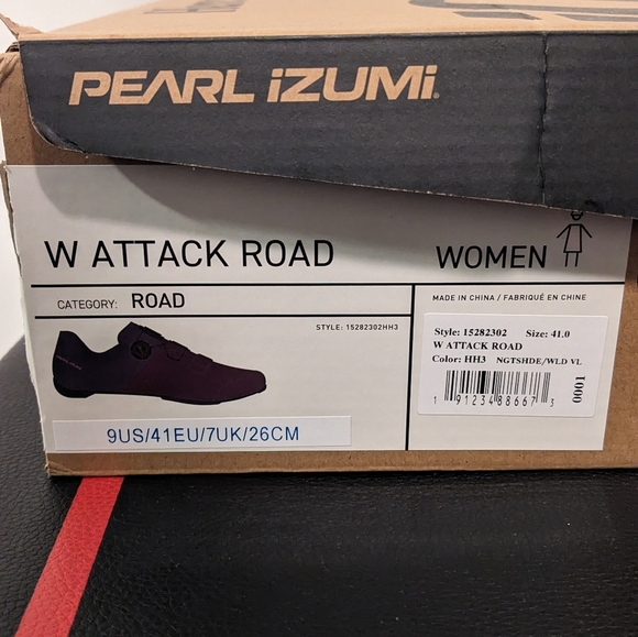 Pearl Izumi Women's Attack Road bike shoes size 41 Nightshade Blue/Wild Violet - Picture 2 of 7